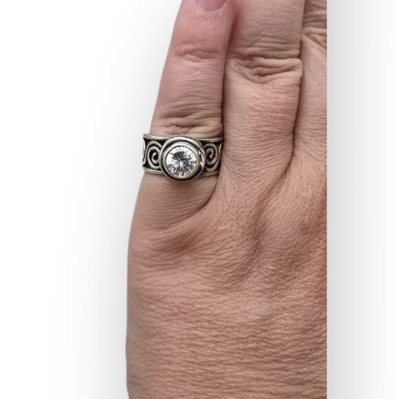 Silpada Rare Retired Sterling Silver Eternity Swirl CZ Vintage Ring – Size 7.5 - Picture 4 of 13